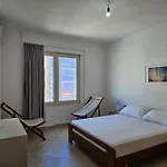 Appartement With Sea View 180 Saranda