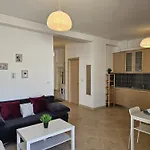 With Sea View 180 Appartement Saranda