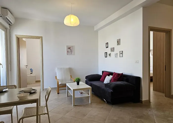 Appartement With Sea View 180 Sarandë